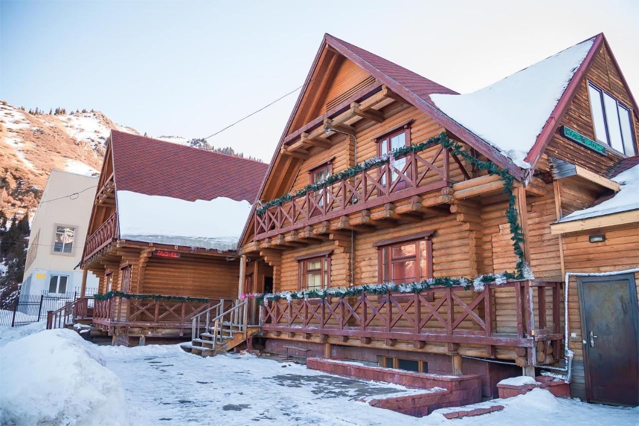Hostel Shymbulak Almaty Exterior photo